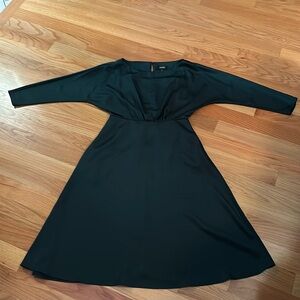 Alexia Admor below the knee forest green dress. Size 10